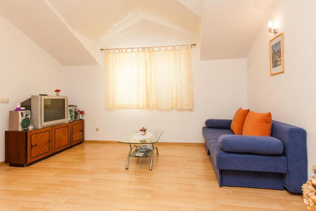 Holiday Home Beata Τρογκίρ Εξωτερικό φωτογραφία