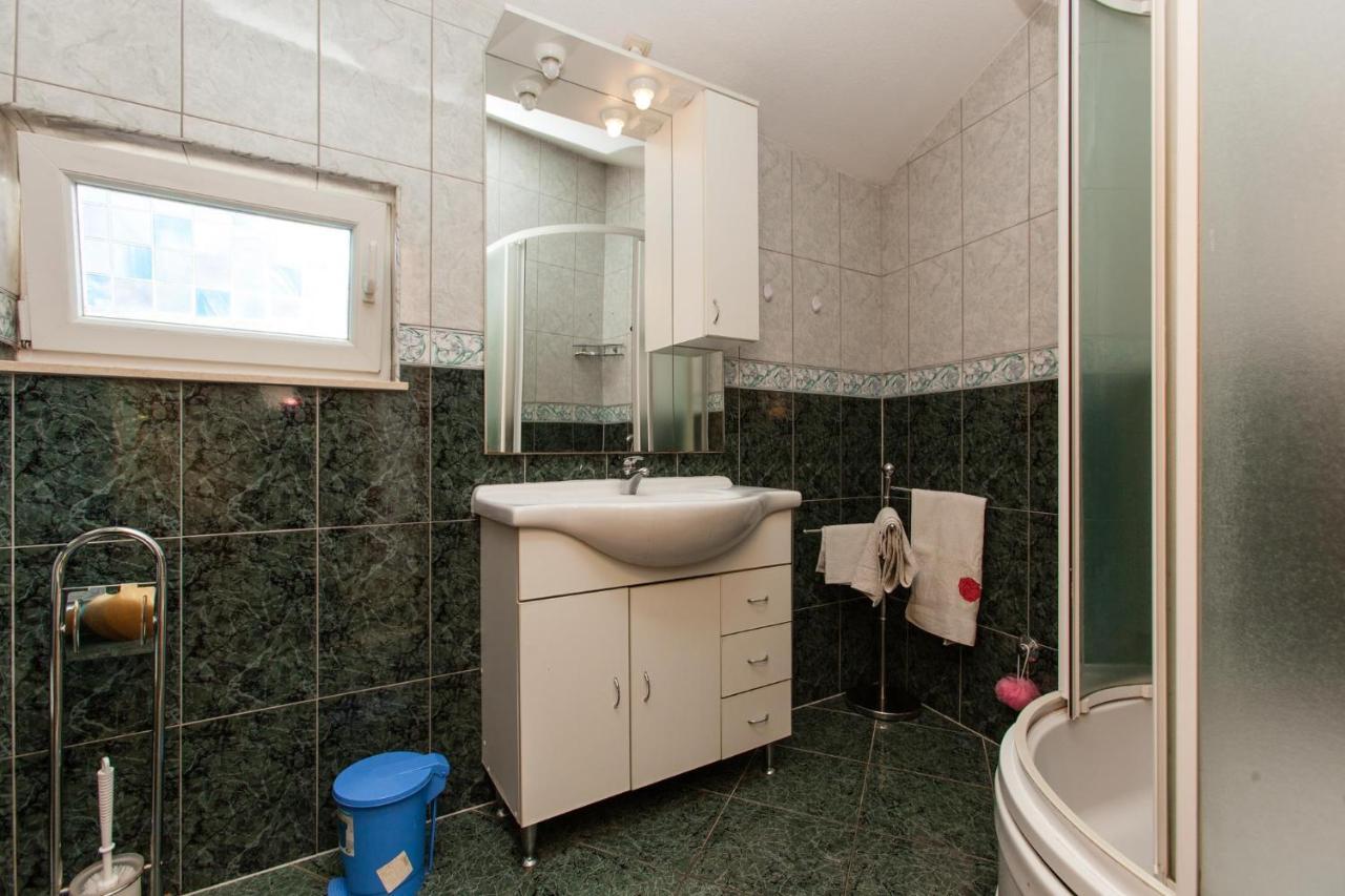 Holiday Home Beata Τρογκίρ Εξωτερικό φωτογραφία